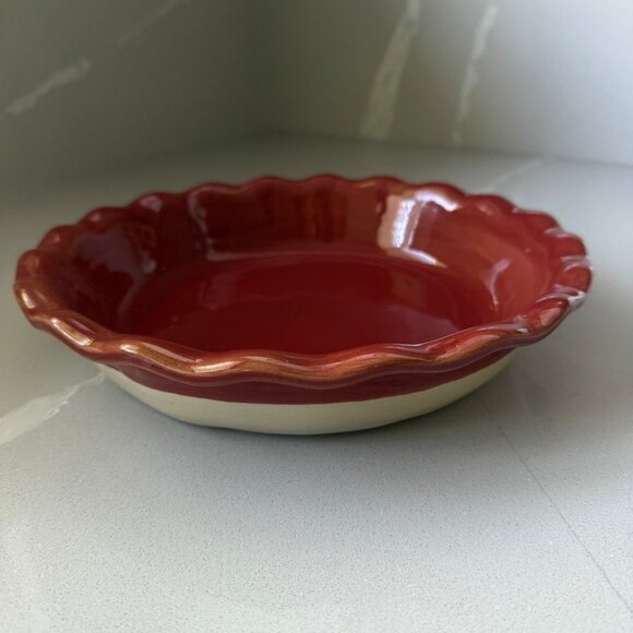Emile Henry France 6131 Red White Ruffled Pie Baking Dish Ceramic 10” Diameter - Picture 1 of 5
